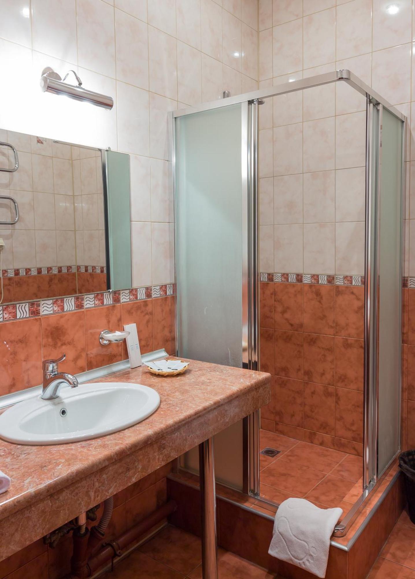 خاركيف Hotel Artua المظهر الخارجي الصورة