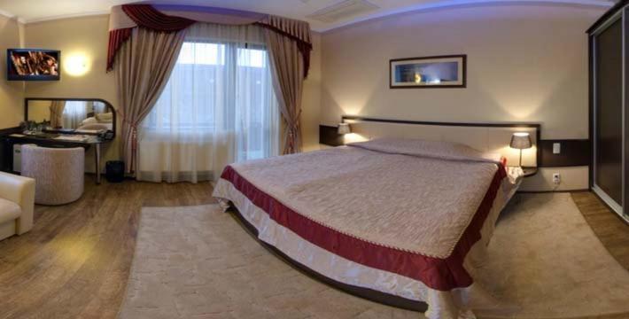 خاركيف Hotel Artua المظهر الخارجي الصورة
